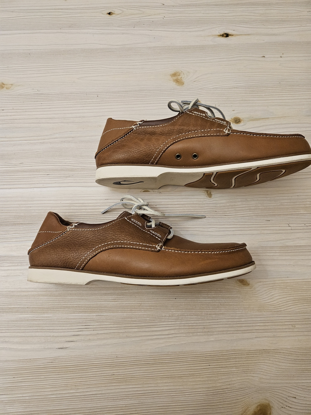 OluKai Men's Chestnut Brown Leather Boat Shoes